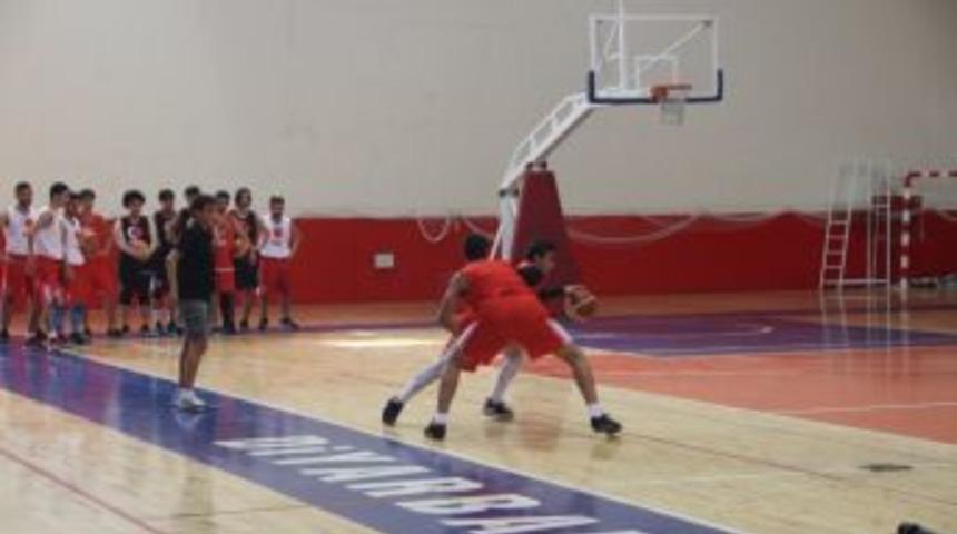 Diyarbakır’da Antrenör Semineri Sona Erdi