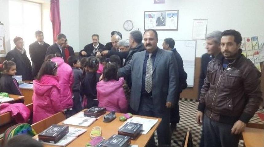 Hayırsever İşadamı Doğduğu K&ouml;y&uuml; Unutmadı