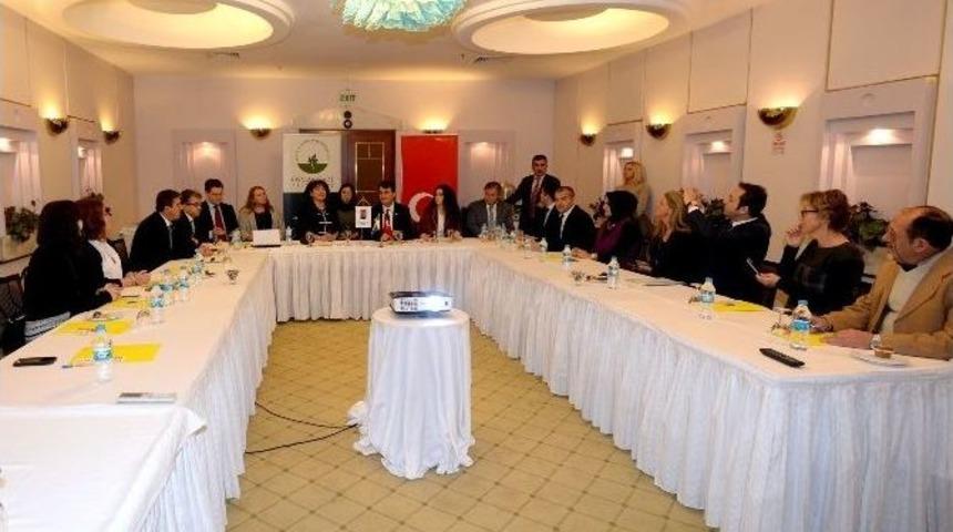 Başkan D&uuml;ndar&rsquo;dan Tarihi İmza