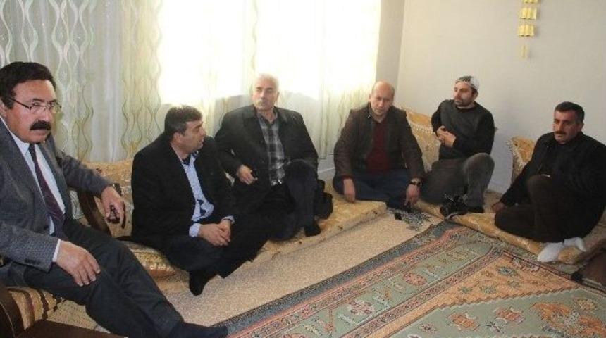 Milletvekili Canan Yaralı Gazeteciyi Ziyaret Etti