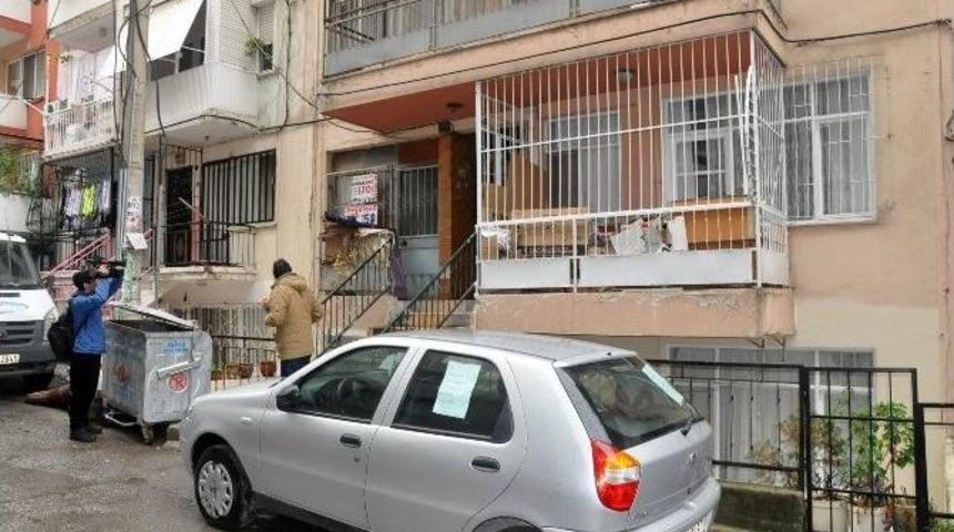 İntihar Etmiş, A&ccedil; Kalan K&ouml;peği İse Başını Yemiş