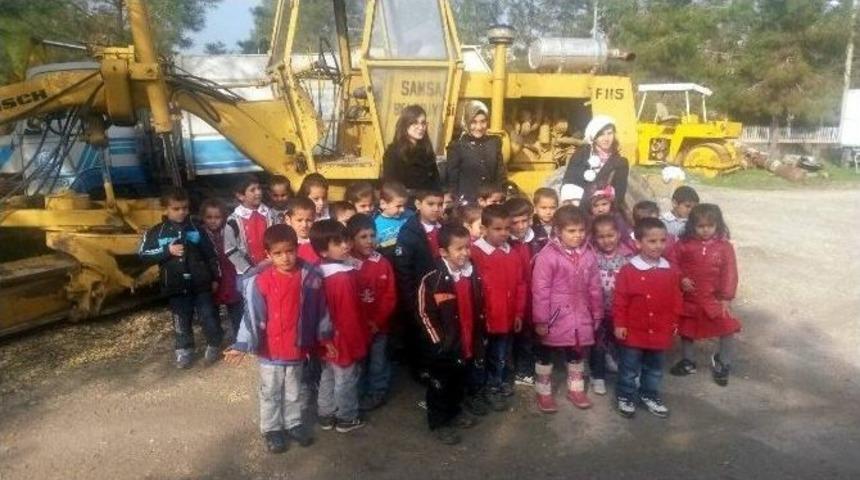 Minikler İş Makineleri Tanıdılar