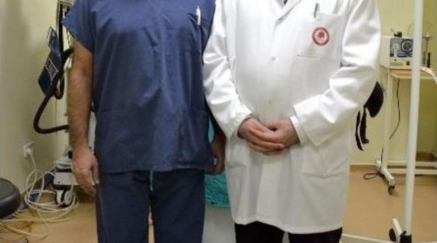 Kapalı Y&ouml;ntemle Kalın Bağırsaktan Vajina Yaptılar