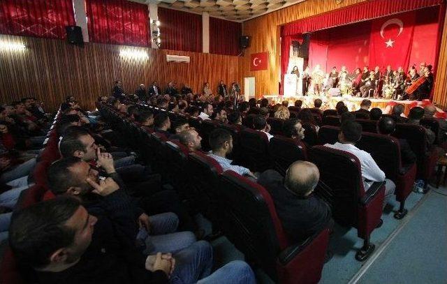 Bayraklı Belediyesi’nden Anlamlı Konser