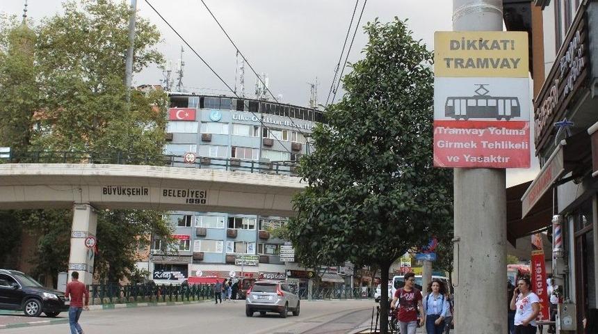 Bedava Yolculuk İ&ccedil;in &Ouml;l&uuml;m&uuml; G&ouml;ze Aldı