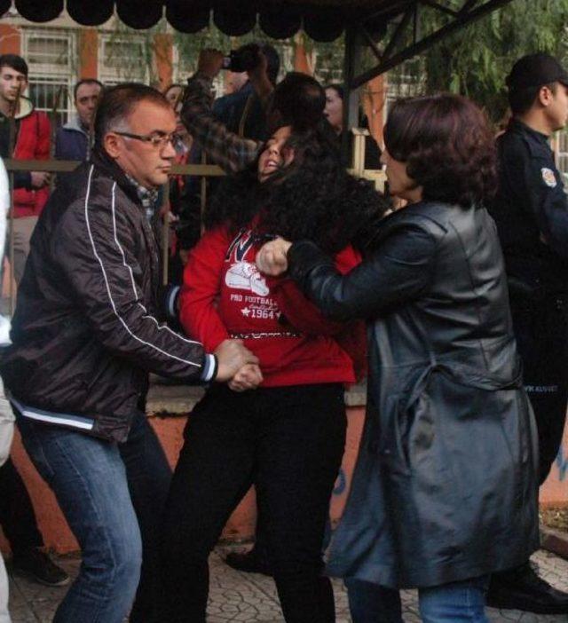 Mersin'de 'osmanlıca' Protestocusu Liseliler İçin Psikoloğ Çağrıldı