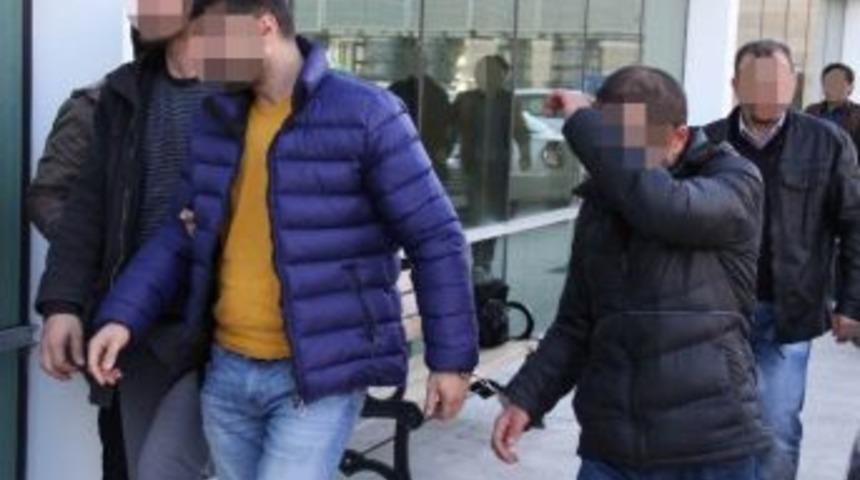 Uyuşturucudan Adliyeye Sevk Edilen 4 Kişi Serbest
