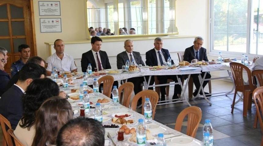 Bartın&rsquo;da 22&rsquo;nci Muhtarlar Toplantısı Kurucaşile&rsquo;de Yapıldı