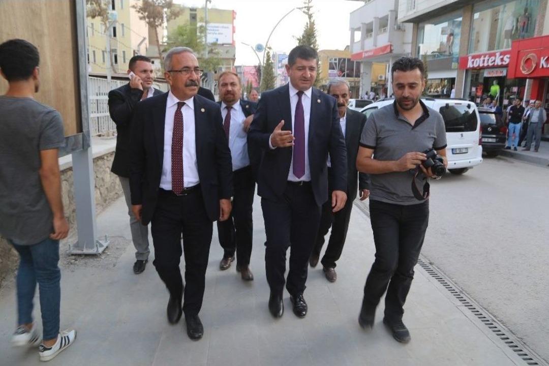 Chp Milletvekili Cavit Arı Ve Baha &Uuml;nl&uuml; Silopi&rsquo;de