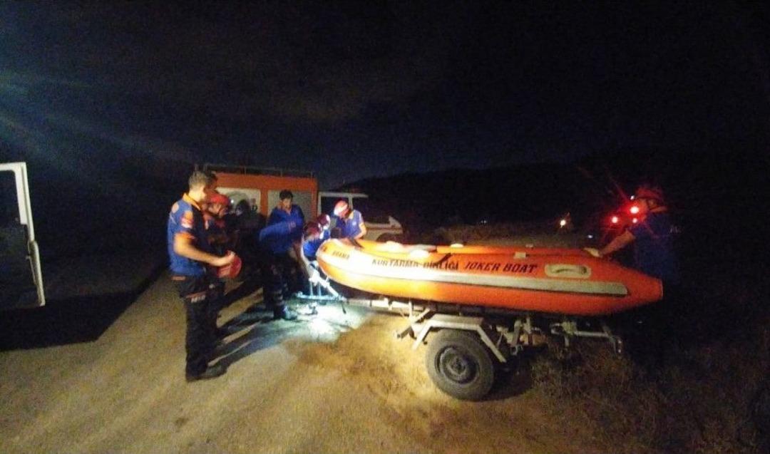 Bataklığa Saplandı, Suya G&ouml;m&uuml;l&uuml;rken Afad Kurtardı