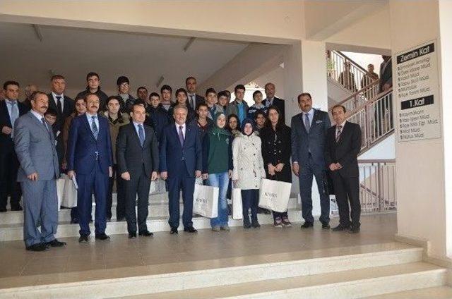 Erzincan Valiliği Üzümlü’de Ki Kiraz Yetiştiricilerine Fidan Desteği Verecek