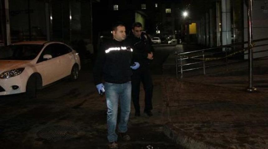 Siverek&rsquo;Te Bı&ccedil;aklı Kavga: 1 Yaralı