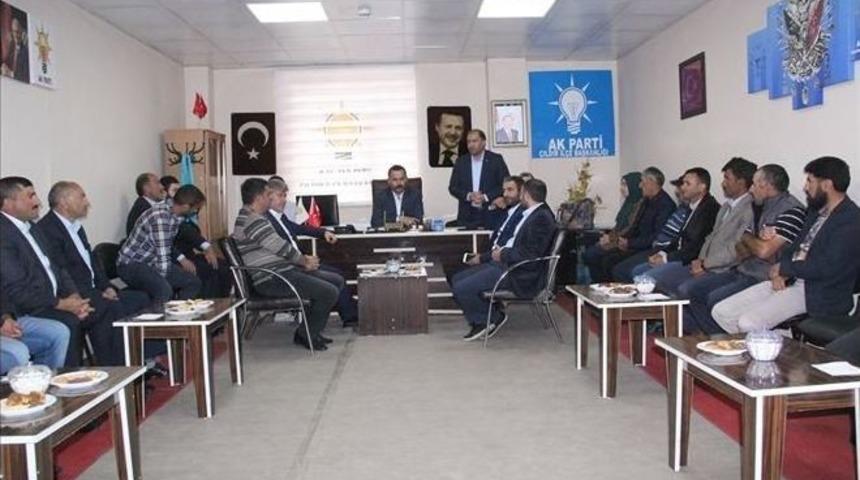 Ak Parti İl Başkanlığından &Ccedil;ıldır&rsquo;a Ziyaret