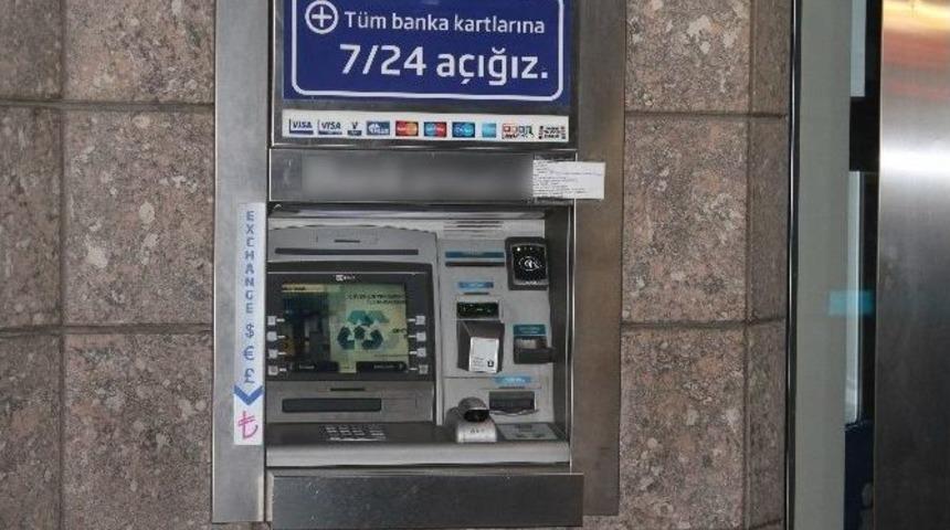 Başkent&rsquo;te Bankamatiğe Kurulan D&uuml;zenek Fark Edildi