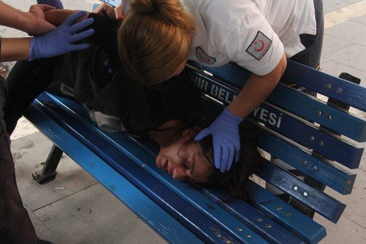 Uyuşturucu Aldığı Öne Sürülen Genç Kız Ortalığı Birbirine Kattı G5