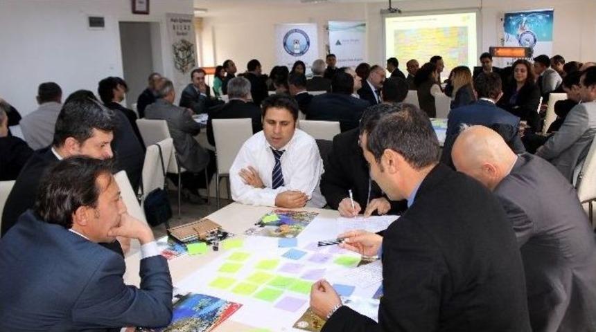 Gen&ccedil; Başarı Şirket Programı Eğitimleri Başladı