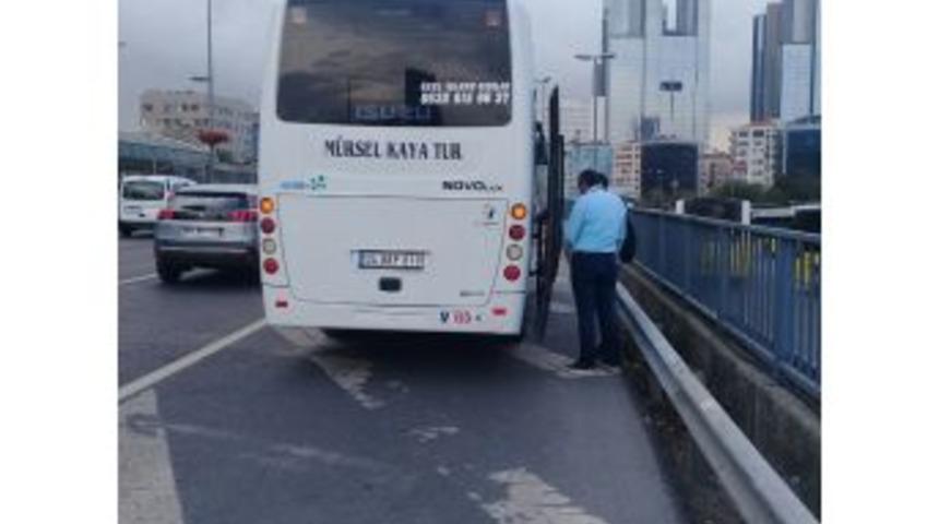 E-5 Otoyolunda Motorize Polis Ekipleri Kaza Yaptı: 2 Polis Yaralı