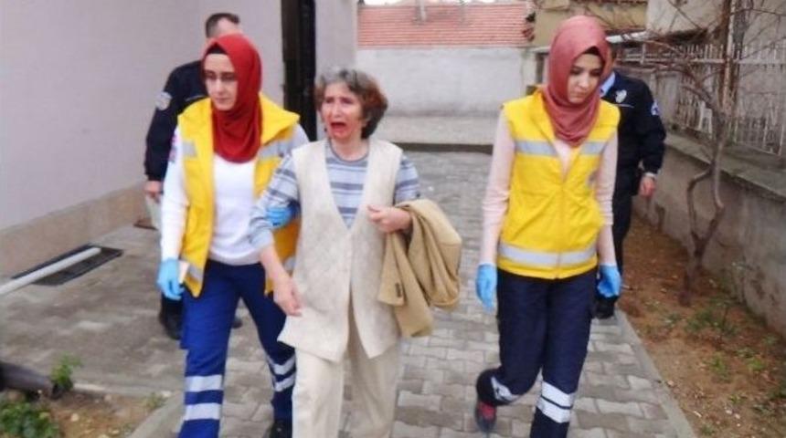(&ouml;zel Haber) Kar Maskeli Hırsız Yaşlı Kadını Darp Etti