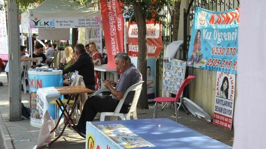 Isparta’daki Özel Yurt İşletmecileri Kyk Kontenjanlarının Artırılmasıyla İlgili Konuştu: "kayıtlarımız Çok Kötü, İkinci Planda Bırakıldık”