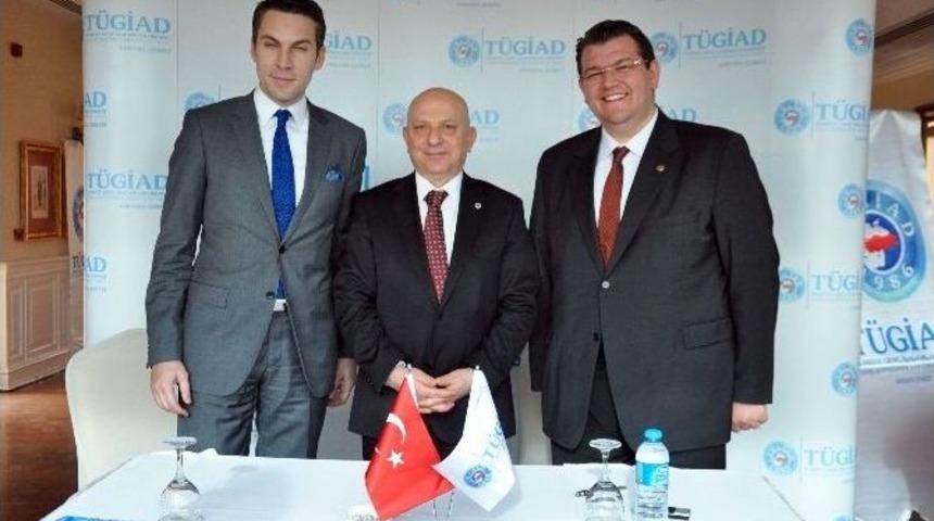 Aü İle Tügiad Ankara Şubesi Arasında İşbirliği Protokolü