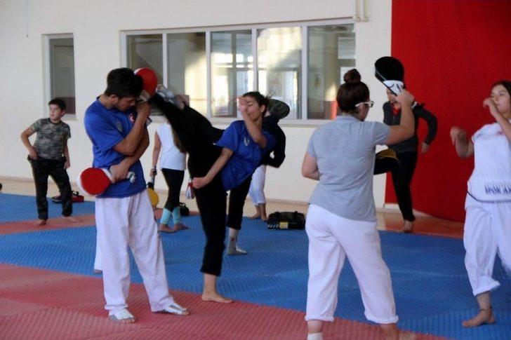 Hasan Keleş: "amacımız Spor Sayesinde Sokaktan Alıkoymak, Başarılı Sporcular Yapmak" G4