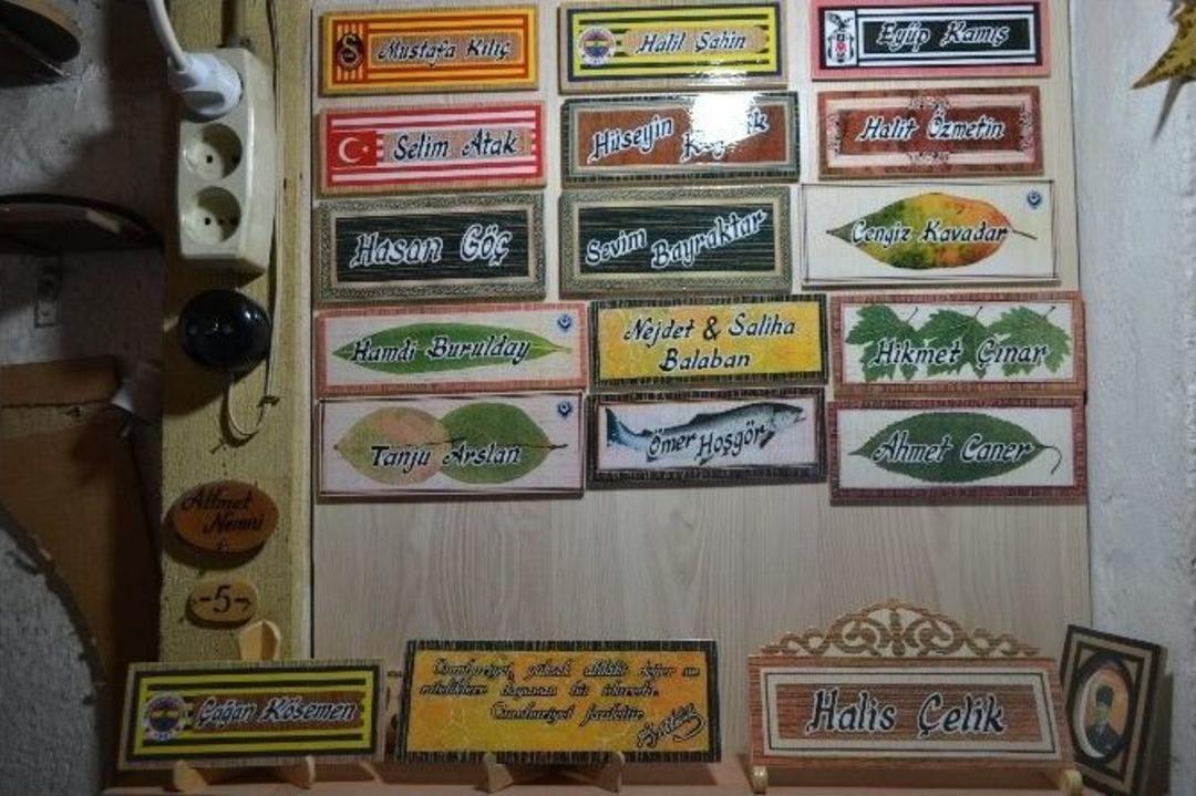 (&ouml;zel Haber) 8 Metrekara Yerde 28 Yıldır Mesleğini İcra Ediyor