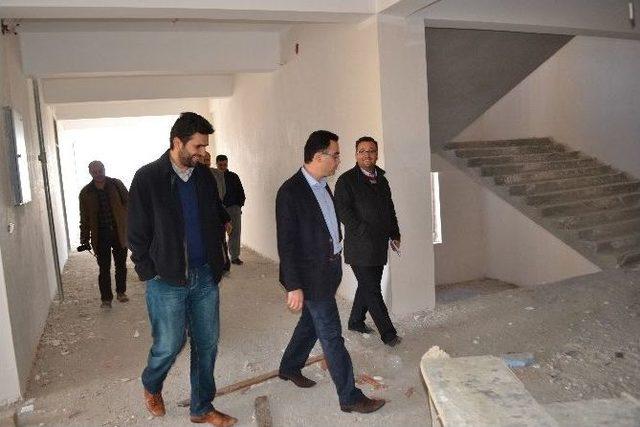 Başkan Palabıyık Anadolu Turizm Otelcilik Lisesi İnşaatını İnceledi 2