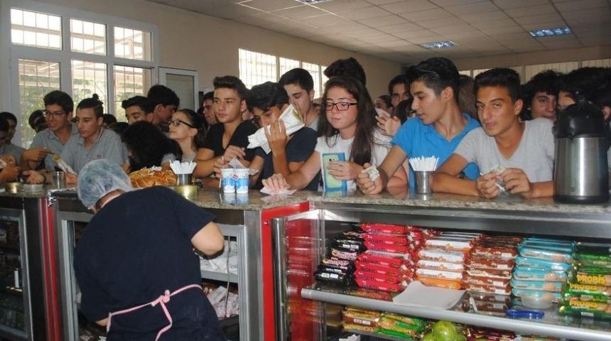 İzmirli Kantinciler Yeni Öğretim Yılına Hazır