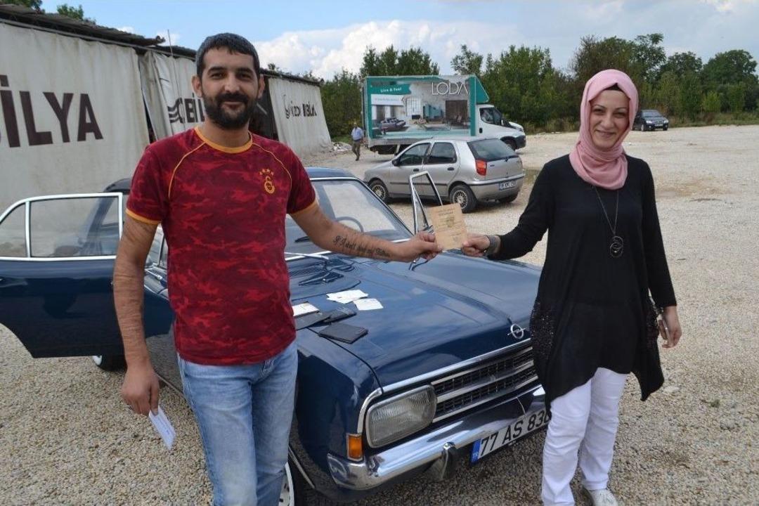 &Uuml;&ccedil;&uuml;nc&uuml; Evladı Arabası