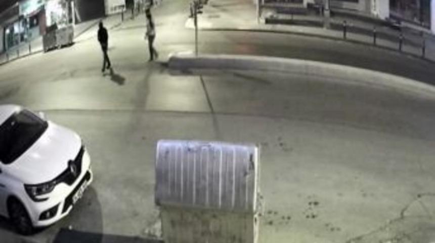 Kartal&rsquo;da Kendisinden Ayrılan Sevgilisinin Ağabeyinin İş Yerini Kundaklattı