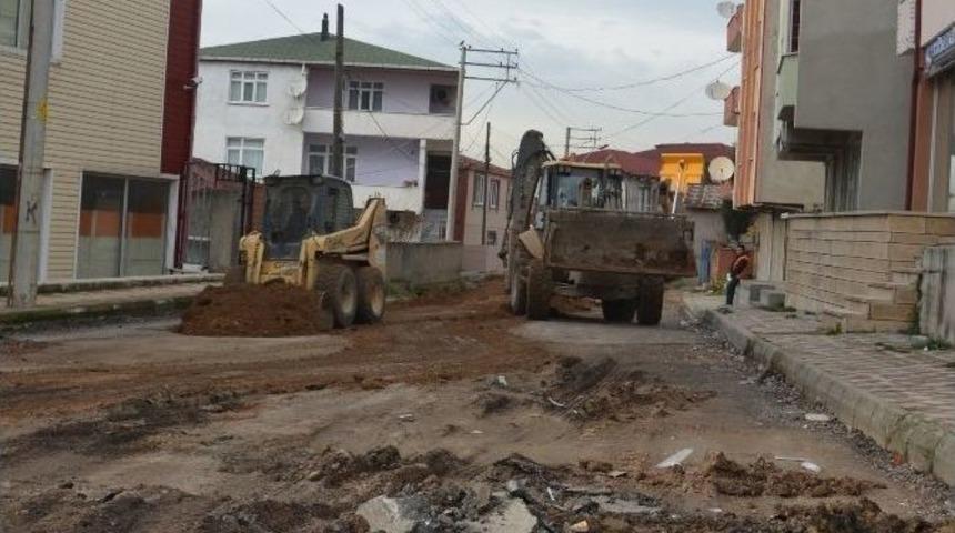 Dilovası Sokakları Asfalta Hazırlanıyor