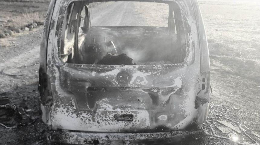 Karı Koca Araç İçinde Yanmış Halde Bulundu