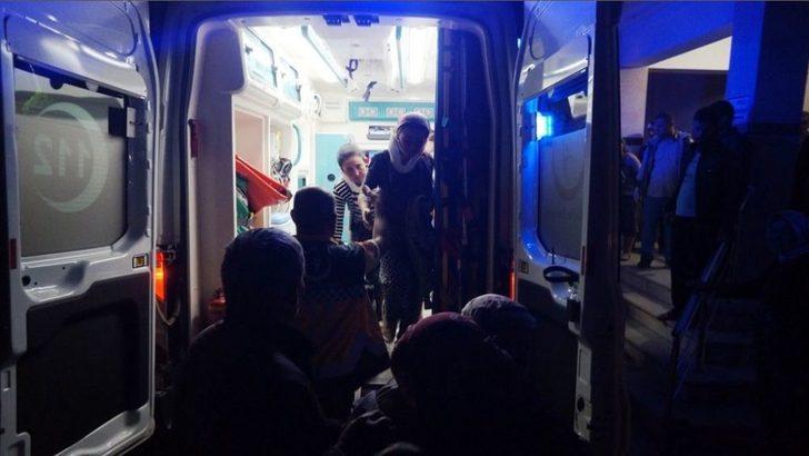 Üzüm İşçilerini Taşıyan Otobüs Devrildi: 31 Yaralı G4