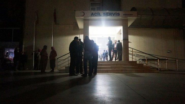 Üzüm İşçilerini Taşıyan Otobüs Devrildi: 31 Yaralı G5