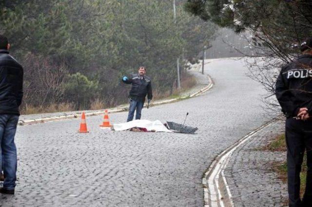 Boşandığı Eşini Yol Ortasında Bıçaklayarak Öldürdü