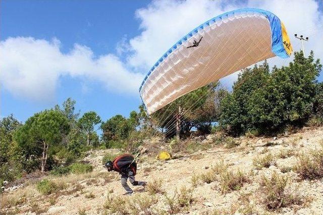 Hakkarili Genç Sporcular Pilot Oldu