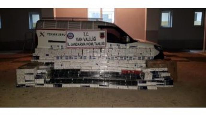 Başkale&rsquo;de 21 Bin Paket Ka&ccedil;ak Sigara Ele Ge&ccedil;irildi