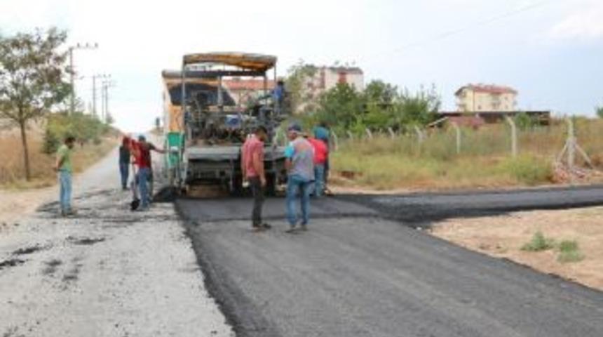 Beyşehir&rsquo;de Sıcak Asfalt &Ccedil;alışmaları S&uuml;r&uuml;yor