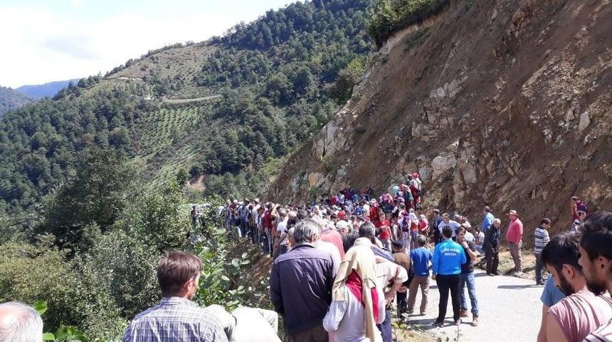 Giresun&rsquo;daki Trafik Kazası: 5 &Ouml;l&uuml;, 8 Yaralı