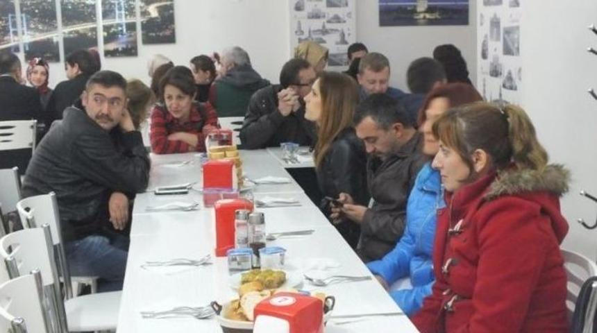 Tavşanlılı Kuaf&ouml;rler Stres Attı