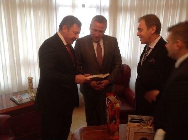 Kavuncu&rsquo;dan B&uuml;y&uuml;kel&ccedil;i Kıss&rsquo;e &rsquo;hayırlı Olsun&rsquo; Ziyareti 1