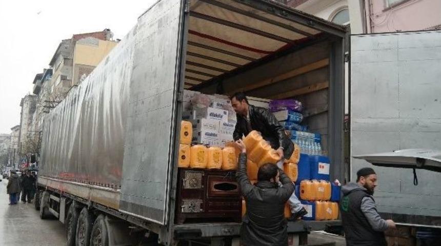 Gazcılar Esnafı Suriye İ&ccedil;in Tek Y&uuml;rek