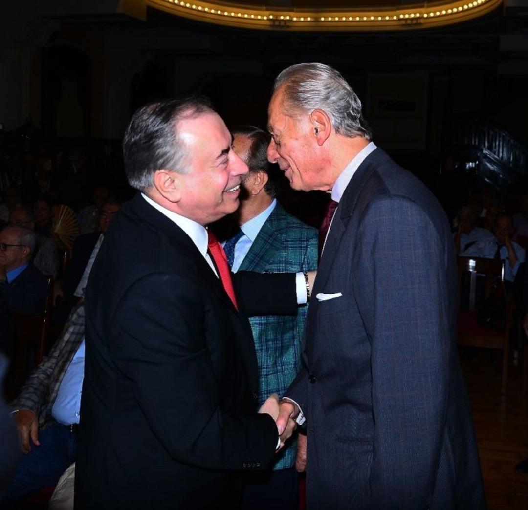 Galatasaray&rsquo;ın Eyl&uuml;l Ayı Divanı Başladı