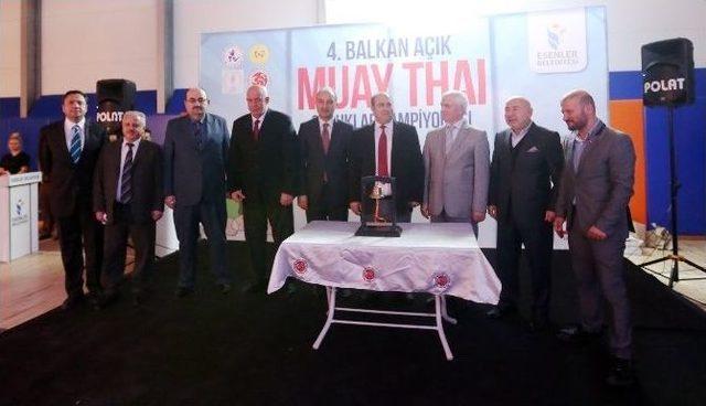 Balkan Şampiyonası Renkli Başladı