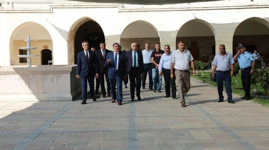 &Ouml;zel Pullar Kervansaray Buluşmalarında Sergilenecek