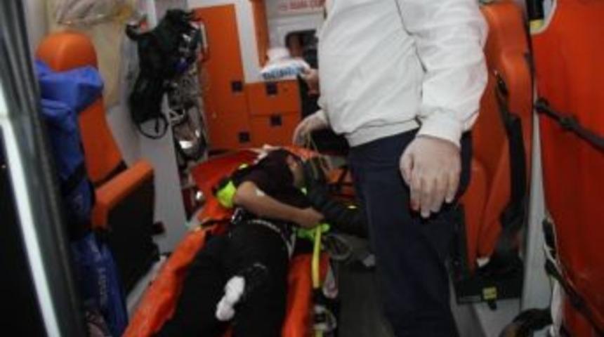 Samsun&rsquo;da Bı&ccedil;aklı Kavga: 1 Yaralı