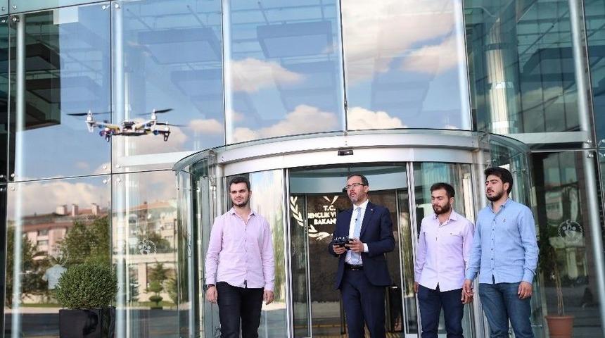 Bakan Kasapoğlu&rsquo;ndan Gen&ccedil;lere Teknofest İstanbul Daveti