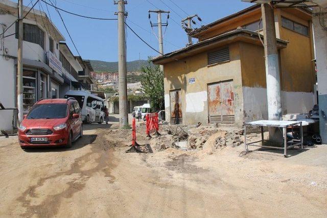 Milas Sanayi Sitesi’nde Elektrik Hatları Yer Altına Alınıyor