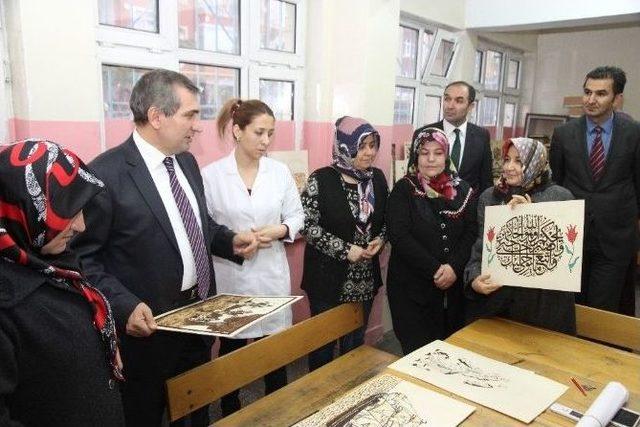 Yozgat’ta Hami-yet Anneleri Açılan Kurslarda Meslek Öğreniyor