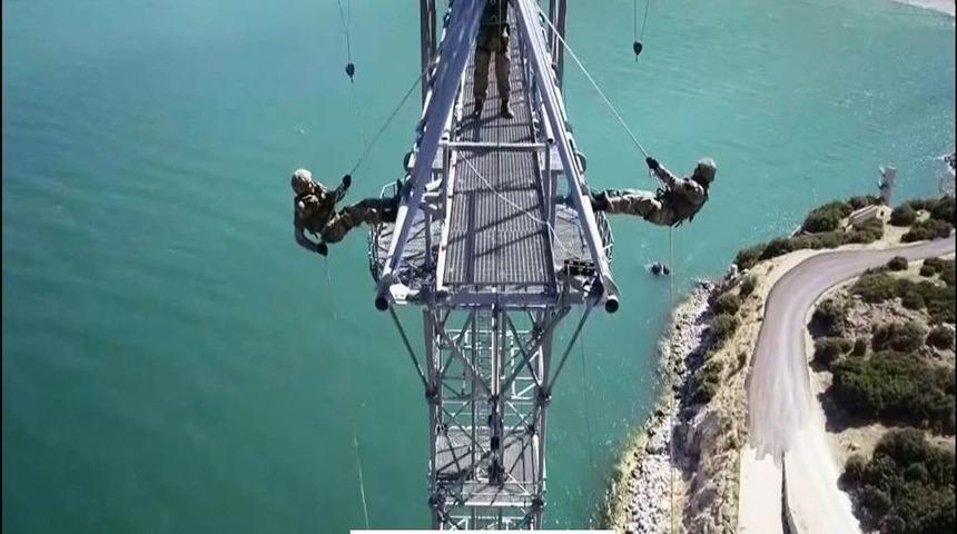 Komandolardan Nefes Kesen Kule Eğitimi